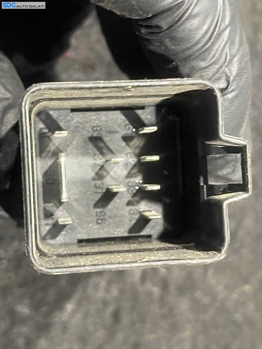 Releu Bujii Volkswagen Caddy 1.9 TDI 2004 - 2020 Cod 038907281D 0281003038 [S0071]