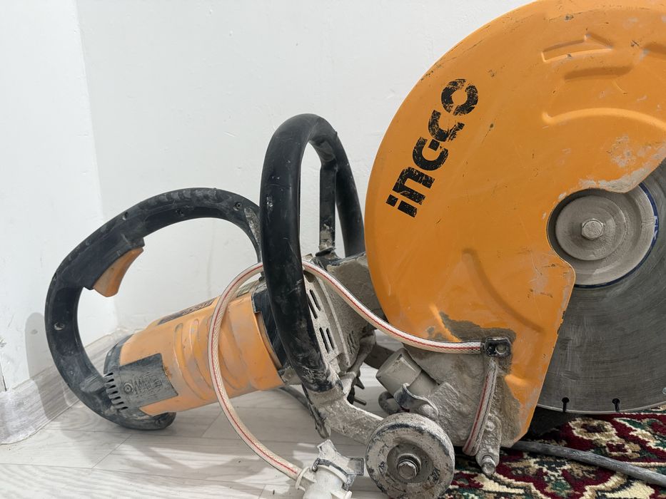 Продается аппарат для алмазной резки