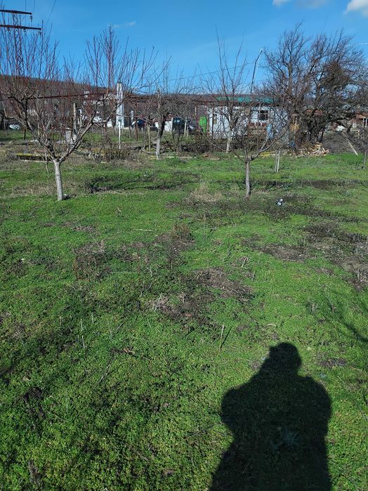 Продавам недвижим имот