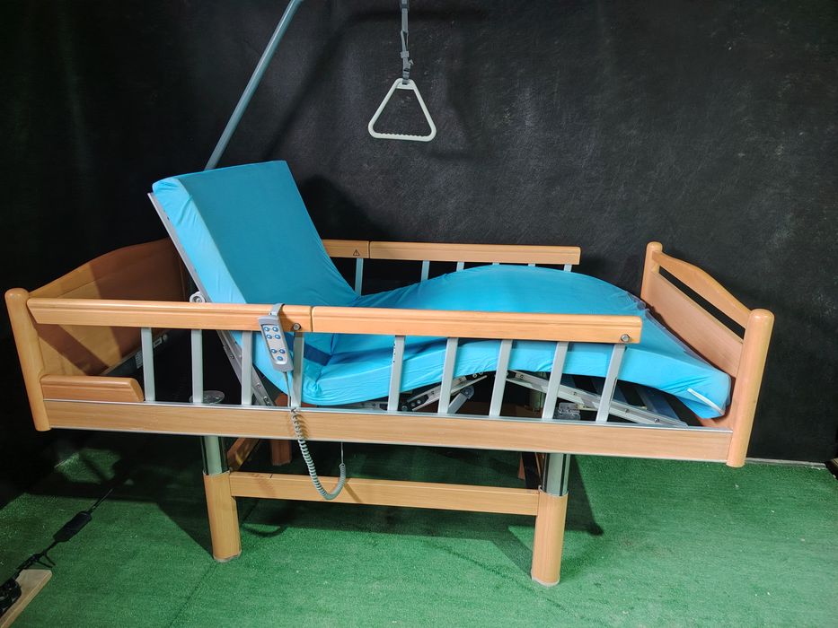 Електрическо болнично легло