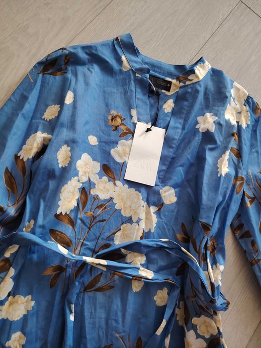 Нова рокля Zara xs