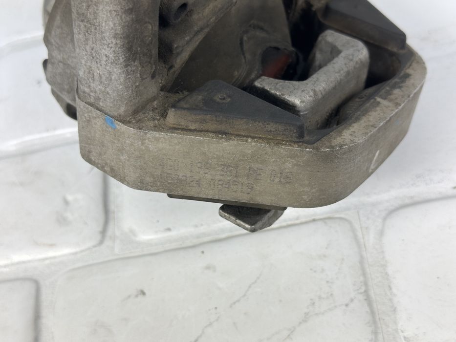 Тампон двигател AUDI A6 A7 4G 4G0199381FE