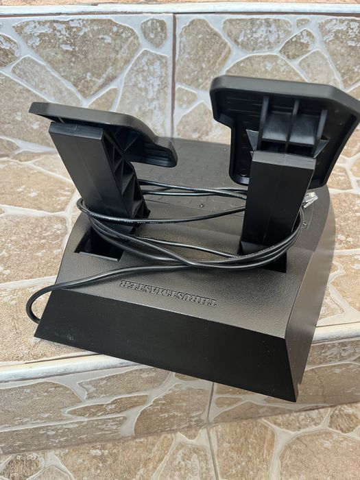Като нов!!! Thrustmaster TMX Геймьрски Волан