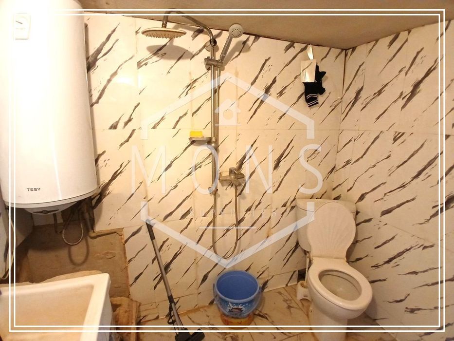 Къща в Габрово, област-с.Добромирка площ 110 цена 29000