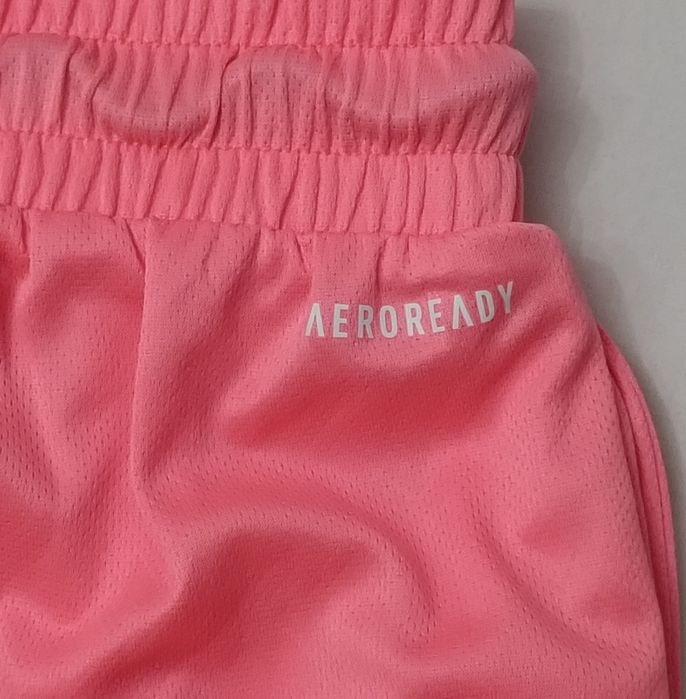 Adidas Shorts оригинални гащета L Адидас спорт фитнес тренировки