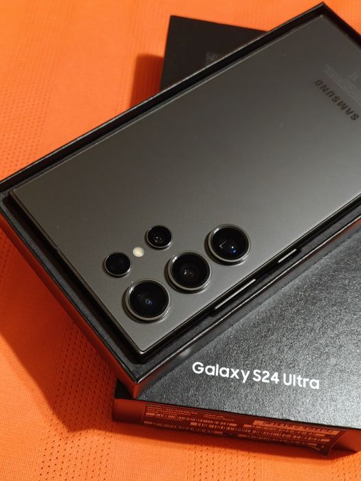 Samsung S24 Ultra 512 gb Ram 12 5G EAC