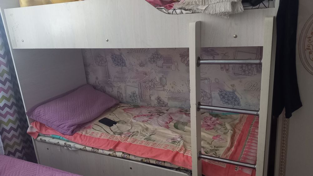 Екі қабатты балалар төсегі сатылады!!!