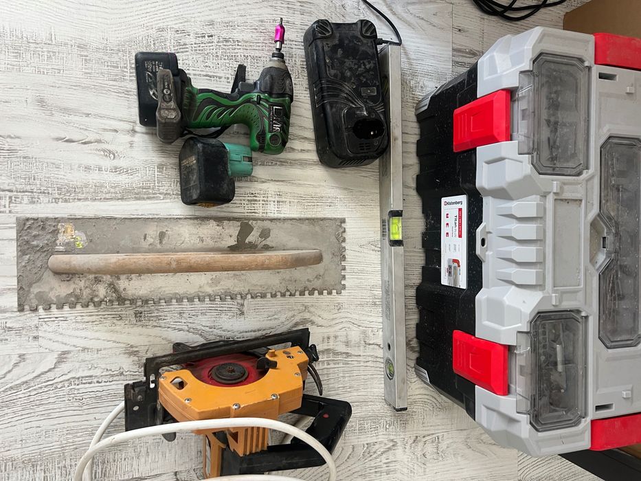 Pachet unelte electrice și manuale + Cutie scule Kistenberg Titan Plus