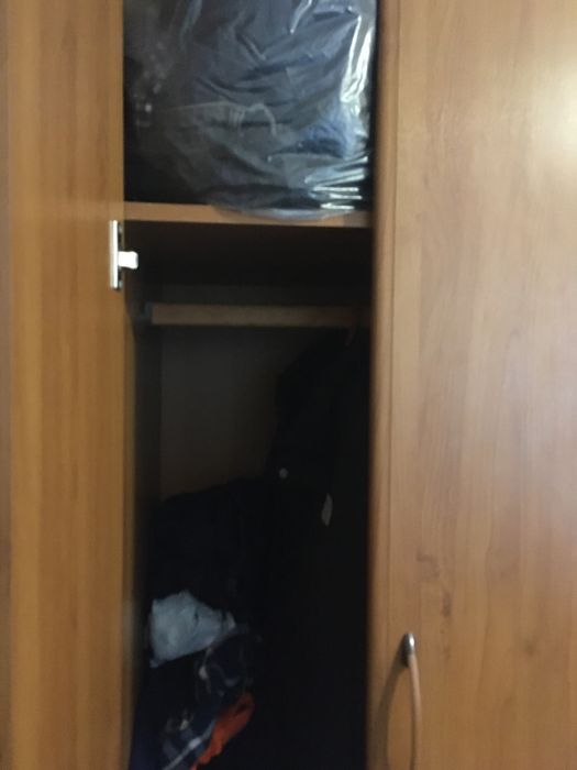 Продам угловой шкаф