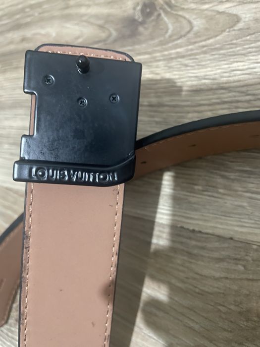 Curea Louis Vuitton