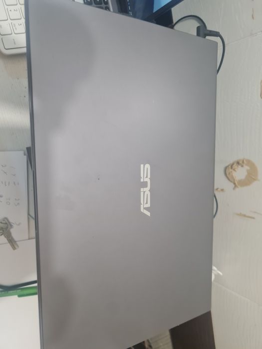 Ноутбук Asus X515