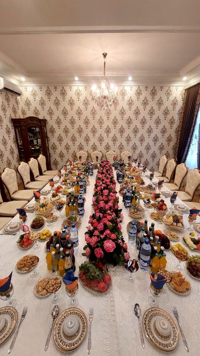 Stol va stul arendaga beramiz va qozon ochoq beramiz.