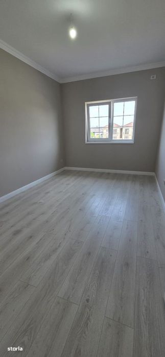 Duplex 5 Camere 3 bai 133 MP Teren 300mp Chisoda Giroc 255.000 euro