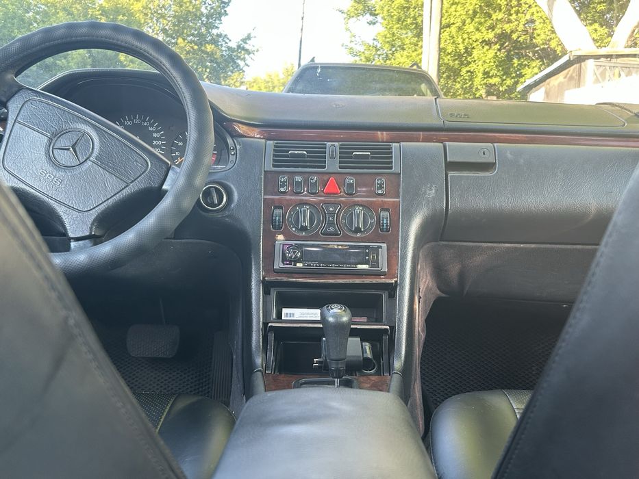Мерседес 210 дорест