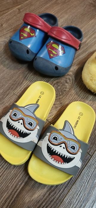 Подарявам детски обувки 23