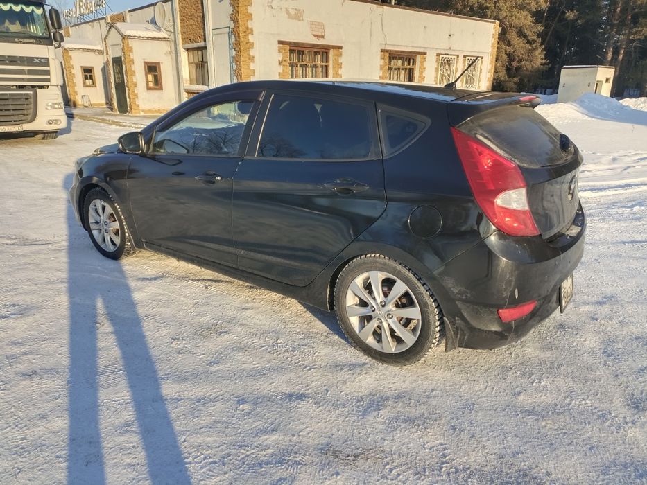 Хюндай акцент 2012