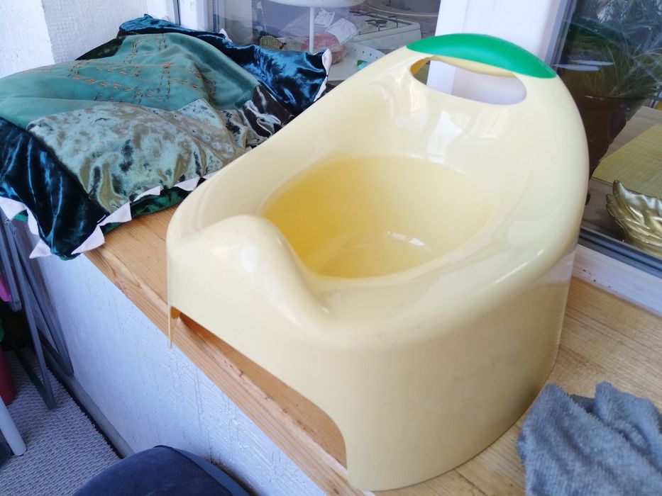 Горшок детский для мальчика или девочки