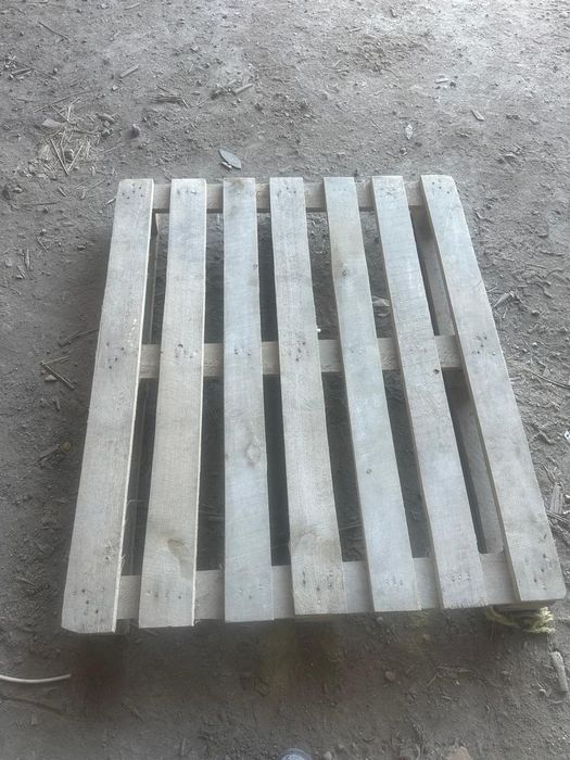 Продам поддон новый