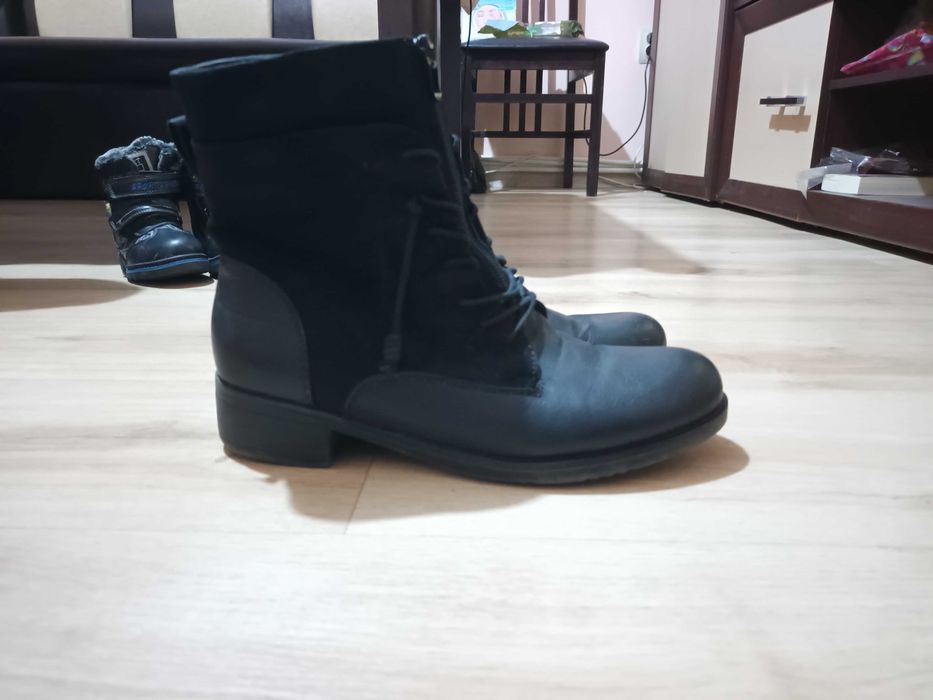 Дамски зимни боти