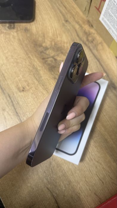 Продам 14 pro max 1 tb