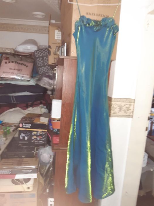 Официална рокля  запазена