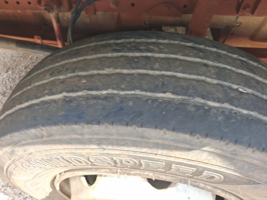 Iveco basculabil