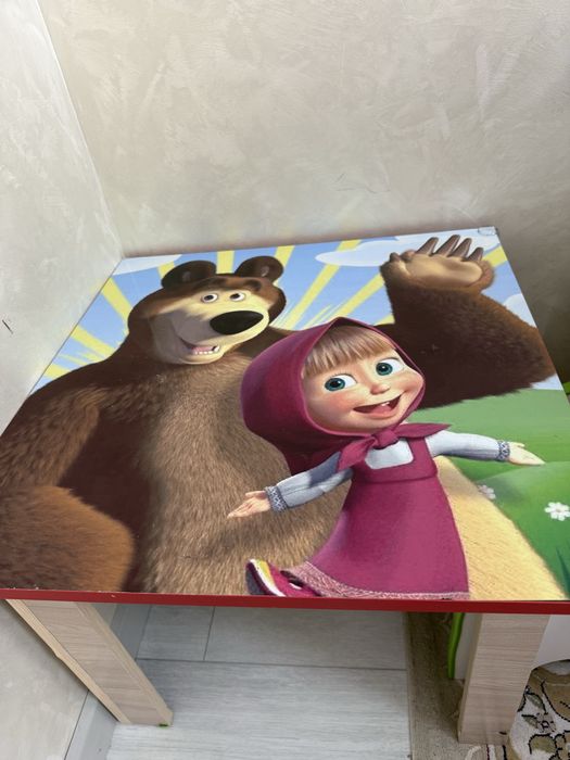 Стол и стулья 3900 тг
