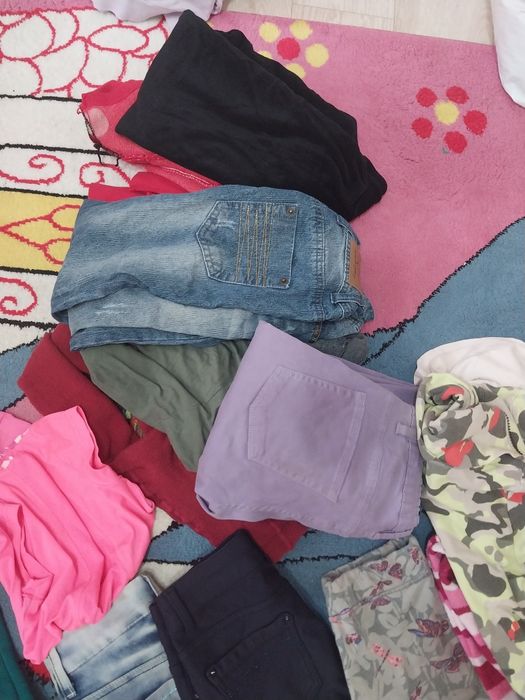 Продам вещи всё  за 4000 тг срочно