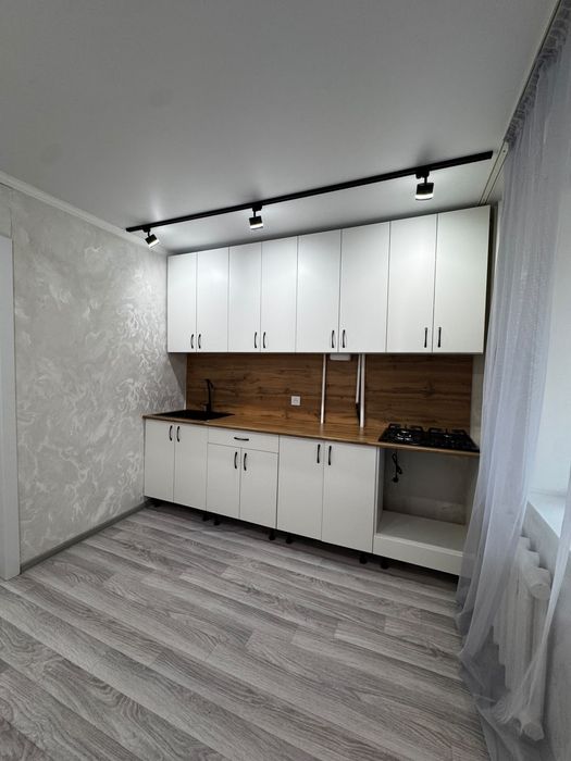 Продам 2 комн квартиру район Тайги