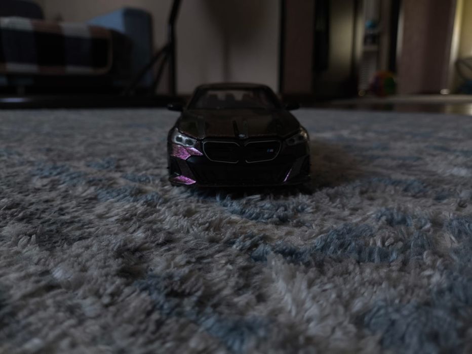 Продам модельки машин