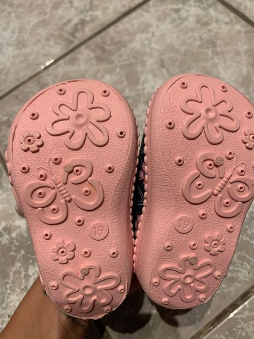 Бебешки пантофи, момиче