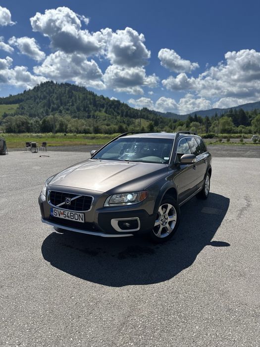 VOLVO XC70 2009