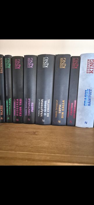 Turnul Intunecat-Stephen king (editia cartonata 6 volume)
