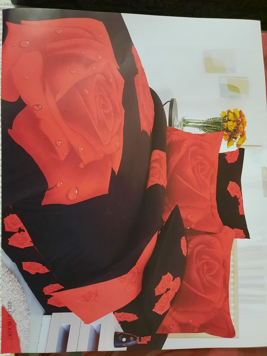 Lenjerie pat "Le Vele" 200 x 220 pat matrimonial, Fete de perna