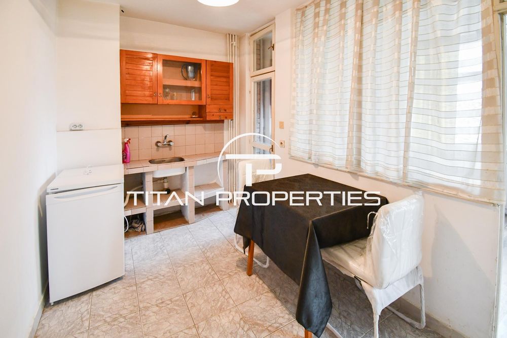 Дава се под наем Тристаен апартамент в София, Зона Б-18 - 75 кв.м за 550 € - Снимка #2