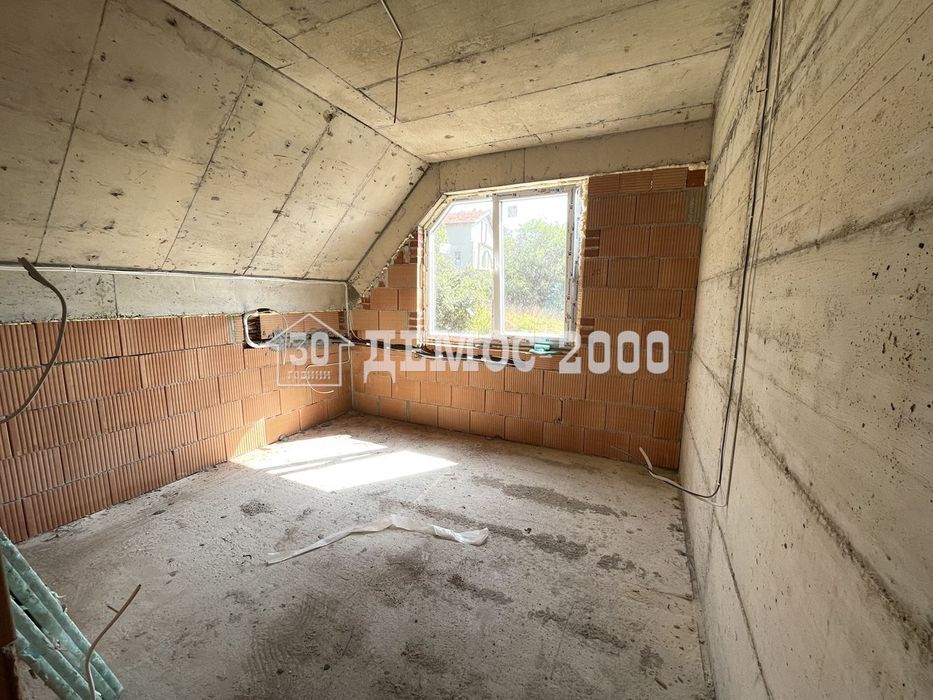 Тристаен апартамент с морска панорама