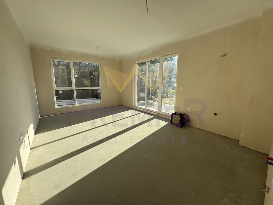 Продава се Тристаен апартамент в Варна, Виница - 86 кв.м за 1744 €/кв.м - Снимка #8