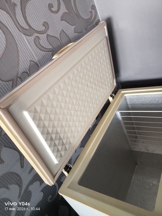 Морозильник aucma 200 литров