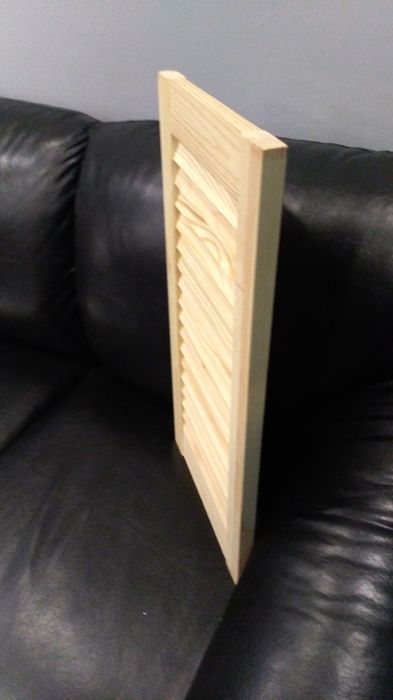 Жалузни дървени вратички