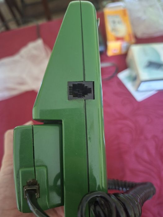 Telefon emtel  rs 79024