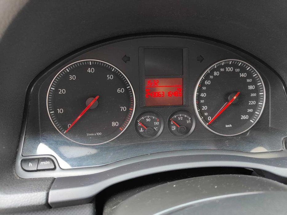 Vand Volkswagen Golf V 2006