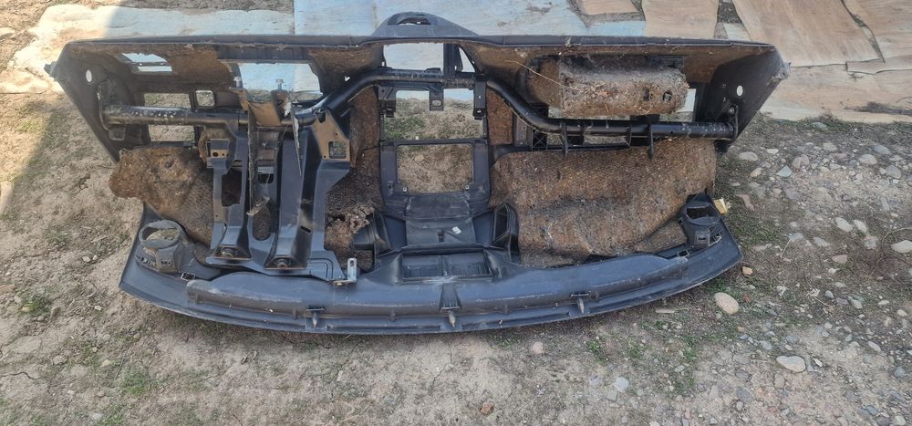 Продам панель на в кузове 638.