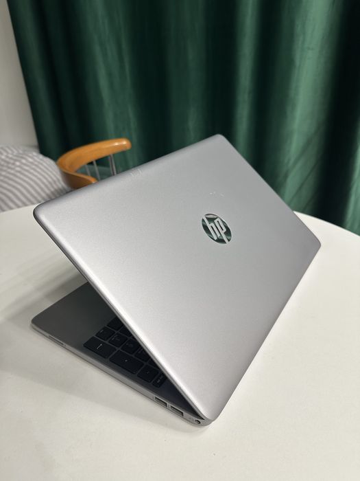 HP 250 G8 core 3-11gen