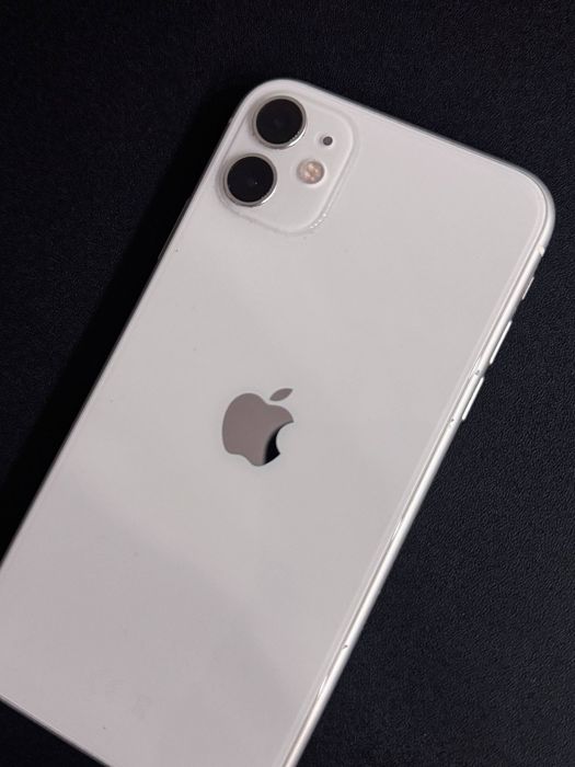 Продам iphone 11 64gb