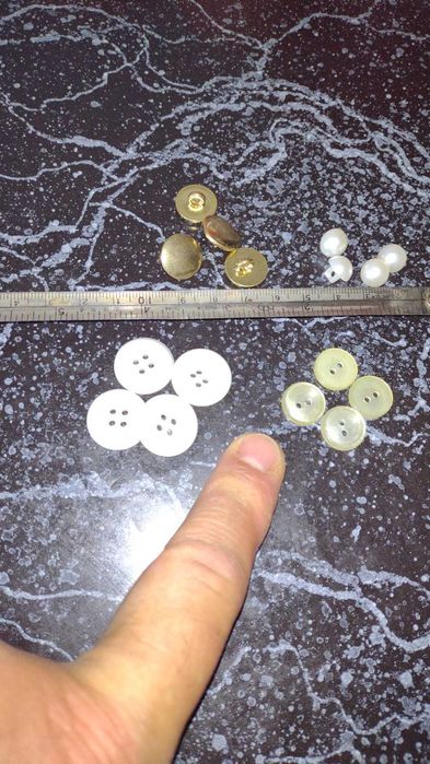 Bratari/margele, nasturi, accesorii bluze