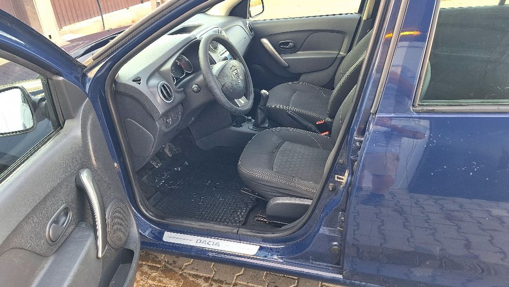 Vand Dacia Logan
