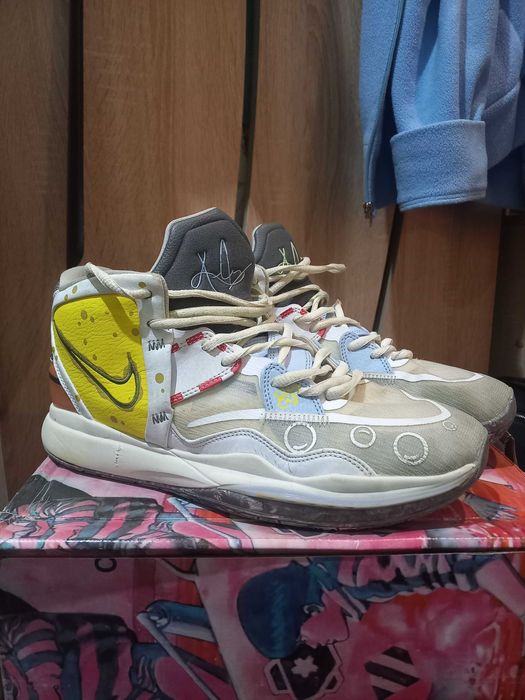 Кроссовки баскетбольные