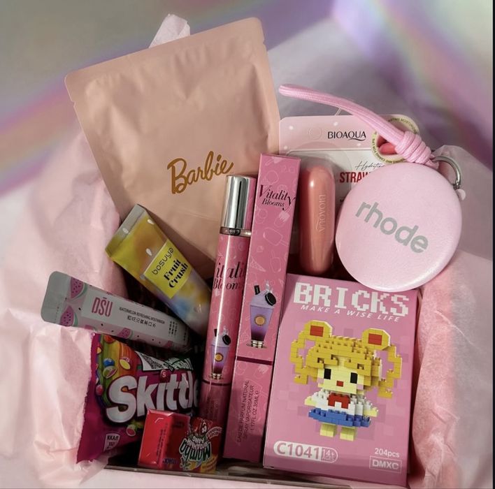 Подарки на 8 марта, подарочный бокс