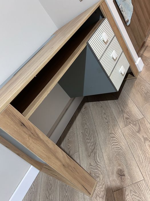 Продам письменный стол