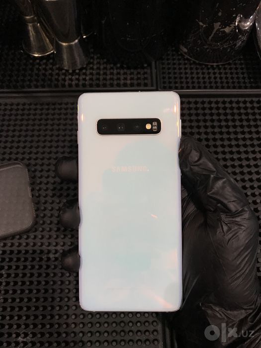 Samsung GALAXY S10